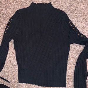 Black crop top sweater with flared out sleeves